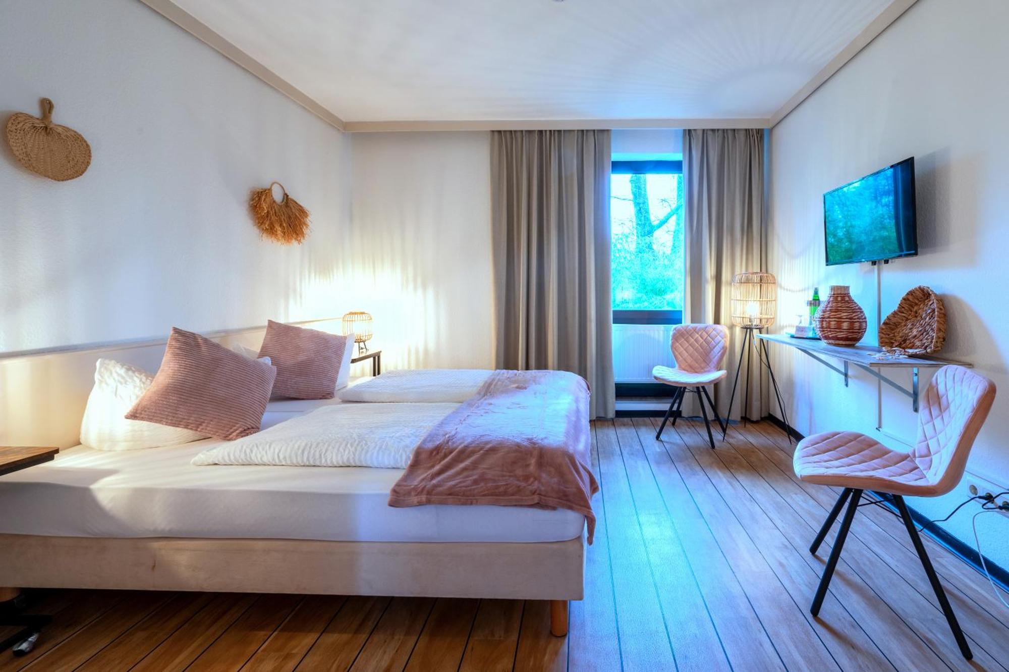 Hotel Waldkur Леер Экстерьер фото